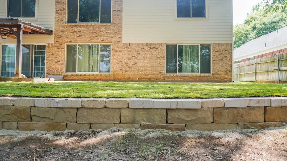 Custom yard maintenance in Colleyville, TX by Buzzcutters Landscaping