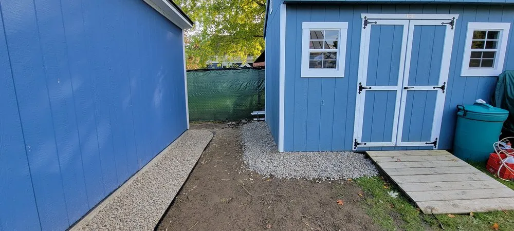 Professional landscaping services experts serving Brunswick, ME - Buzzy's Landscapes