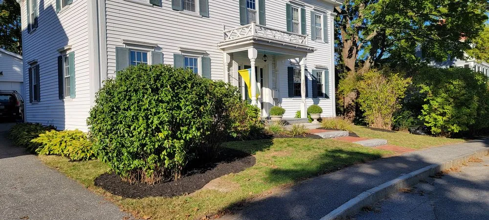 Affordable yard cleanup service for year-round maintenance in Brunswick, ME by Buzzy's Landscapes