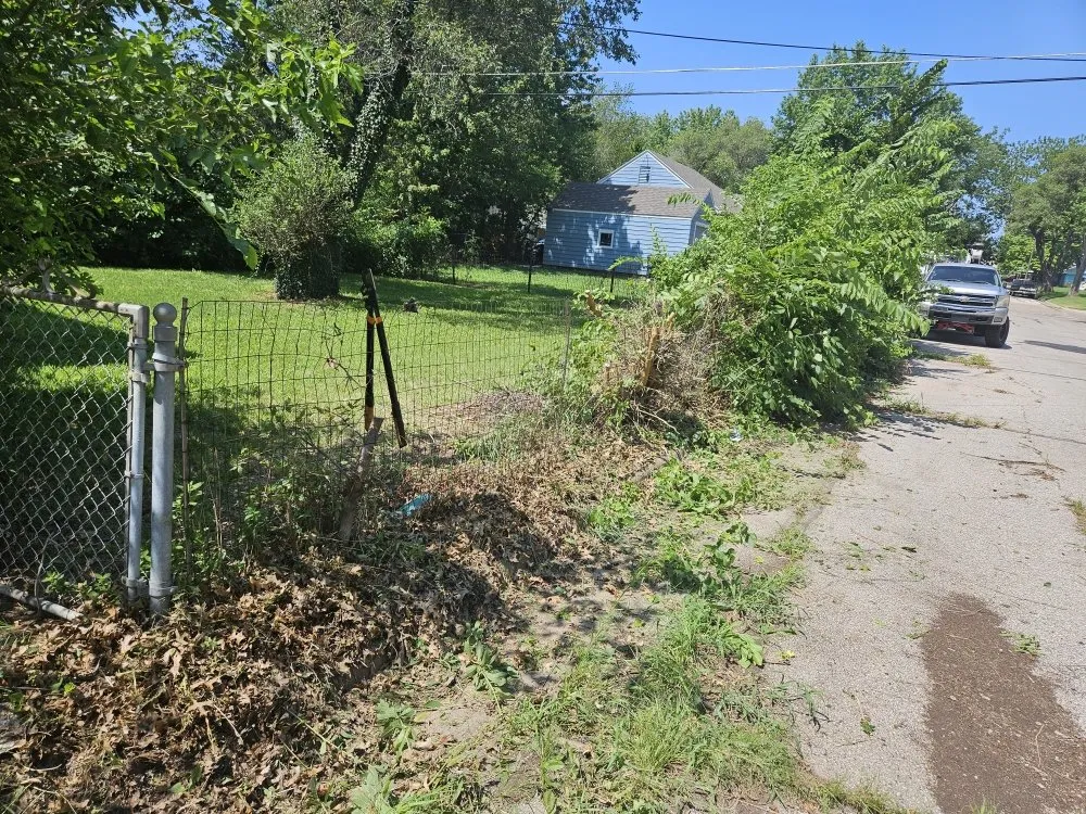 Trusted yard maintenance near you in El Dorado, KS by Buzz'z Lawn & Landscaping