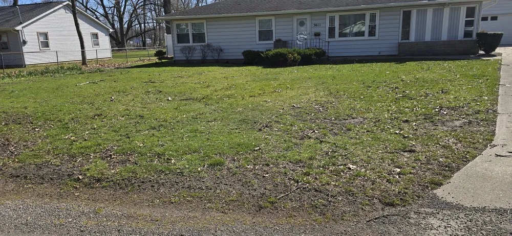 Affordable lawn care service in Edwardsburg, MI - BW Fertilizing