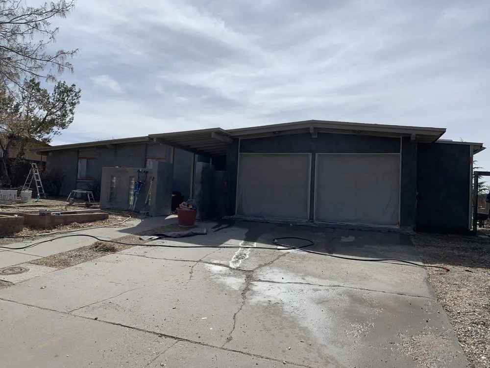 Local yard cleanup service in Albuquerque, NM by B&W General Services