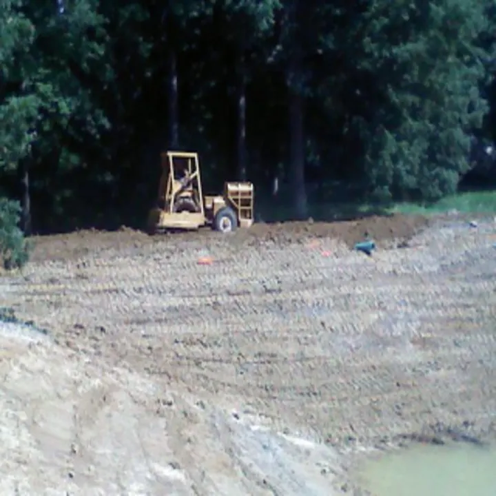 Expert landscape installation experts serving Peoria Heights, IL - B&W Harn Excavating