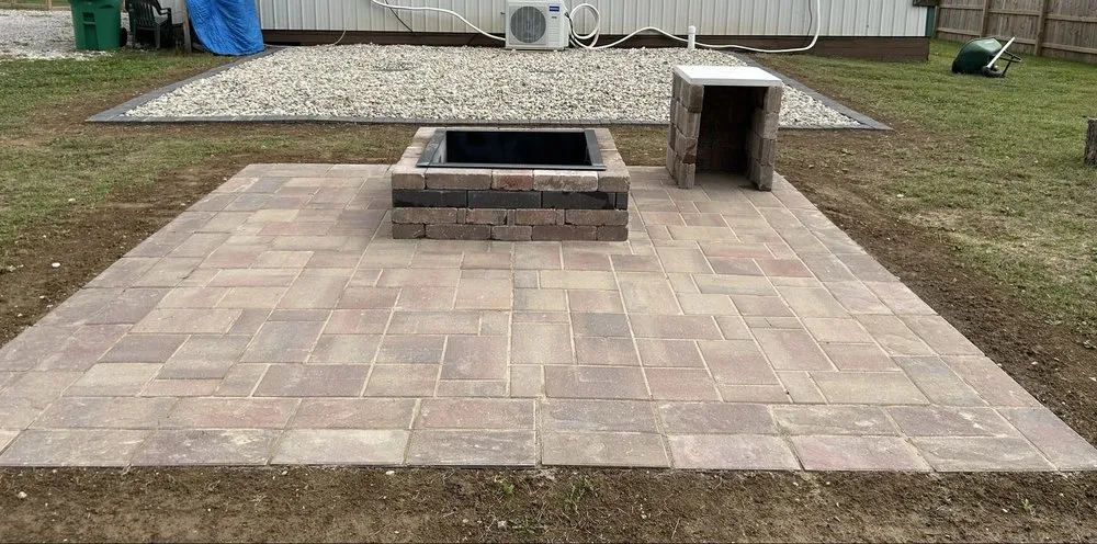 Affordable yard maintenance in Clayton, IN - BW Outdoor Solutions