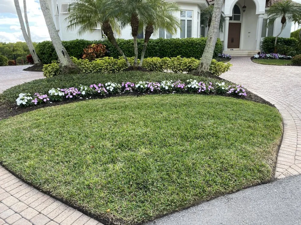 Professional landscaping services in Naples, FL - BWL Landscaping & Lawn Maintenance
