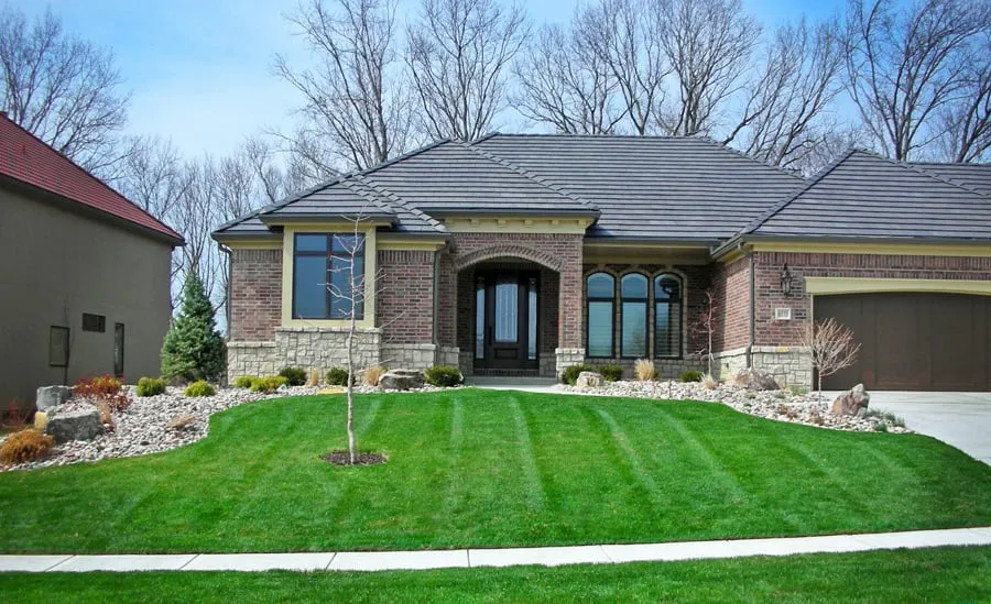 Local lawn mowing service in Parkville, MO - By the Blade Lawn & Landscape