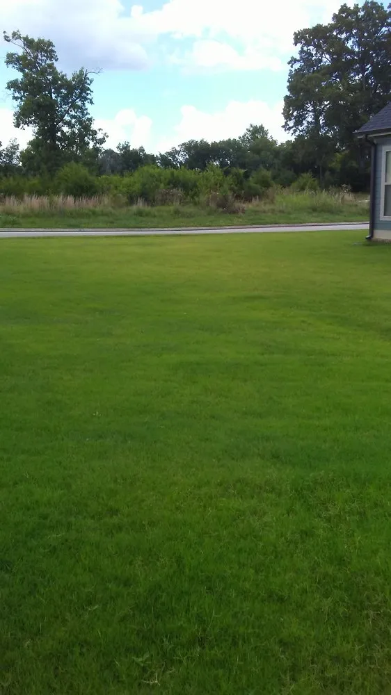 Custom lawn care service in Chattanooga, TN - By The Yard