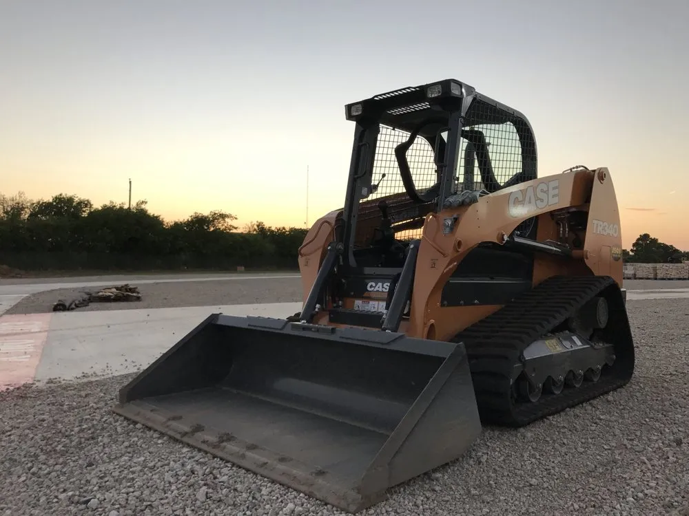Custom outdoor landscaping for year-round maintenance in Alvarado, TX by By The Yard Materials