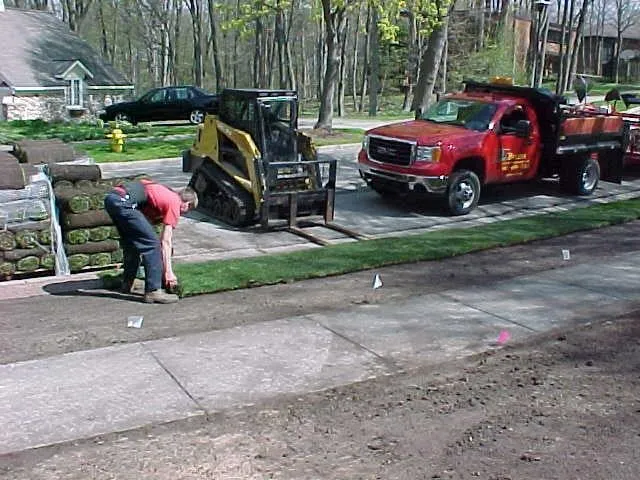 Top-rated garden landscaping with custom design in Caledonia, MI by Bykerk Landscape Management