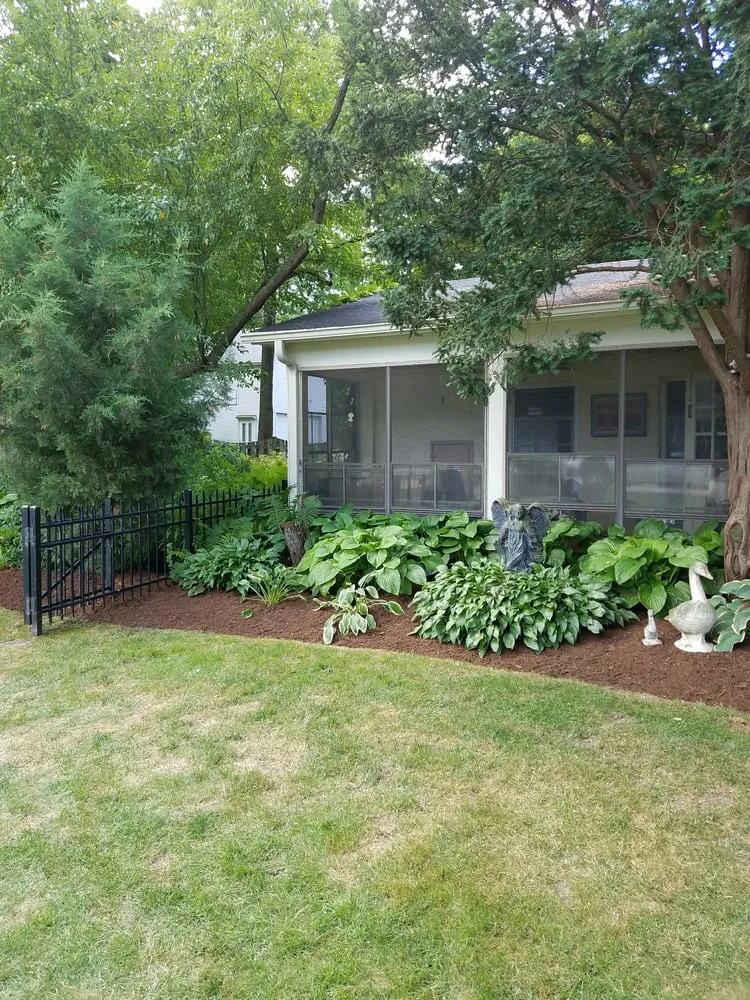 Local landscape design in Geneva, IL - Byrd Ponds
