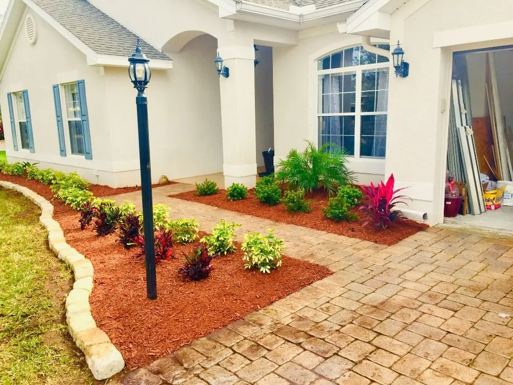 Top-rated landscape design in Melbourne, FL by Byrd's Lawn & Landscape