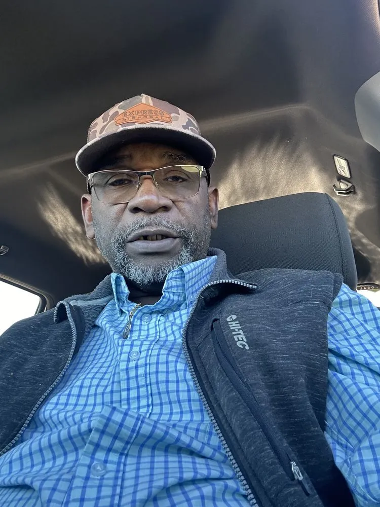 Affordable outdoor landscaping experts serving Sylvester, GA - Byrd’s lawn care service