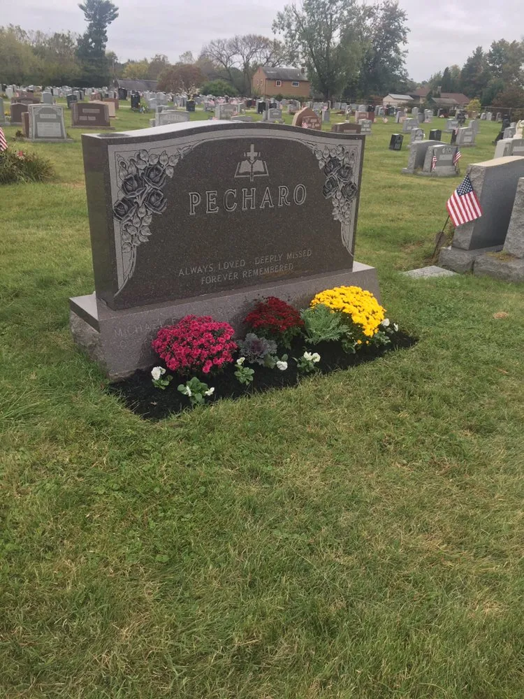 Trusted lawn care service with custom design across Plymouth Meeting, PA - Byrne Brad Complete Lawn Maintenance