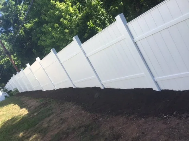 Professional garden landscaping experts serving Plymouth Meeting, PA - Byrne Brad Complete Lawn Maintenance