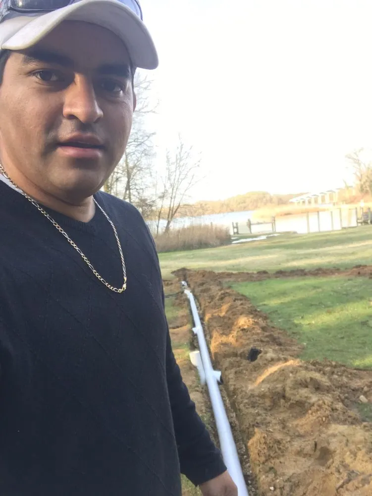 Professional yard cleanup service in Annapolis, MD - Byron & Son Landscaping