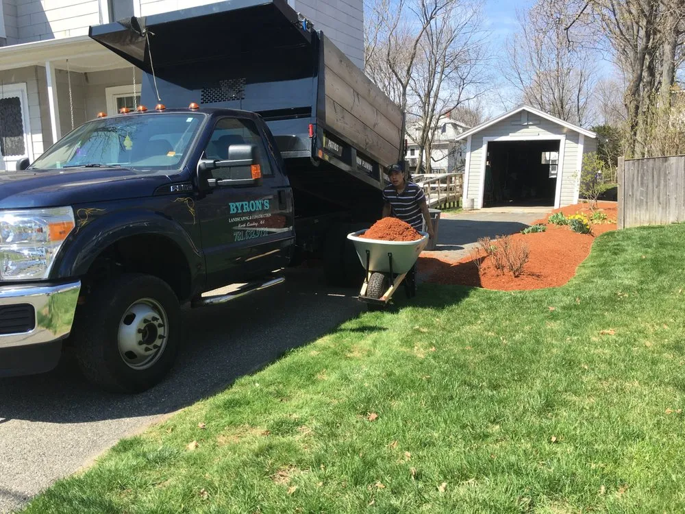 Reliable garden landscaping experts serving Lynn, MA - Byron's Landscaping & Construction