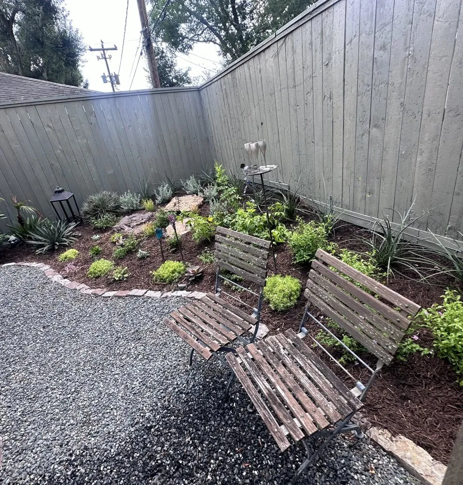 Custom landscape design for homes across Houston, TX - Byron's Landscaping