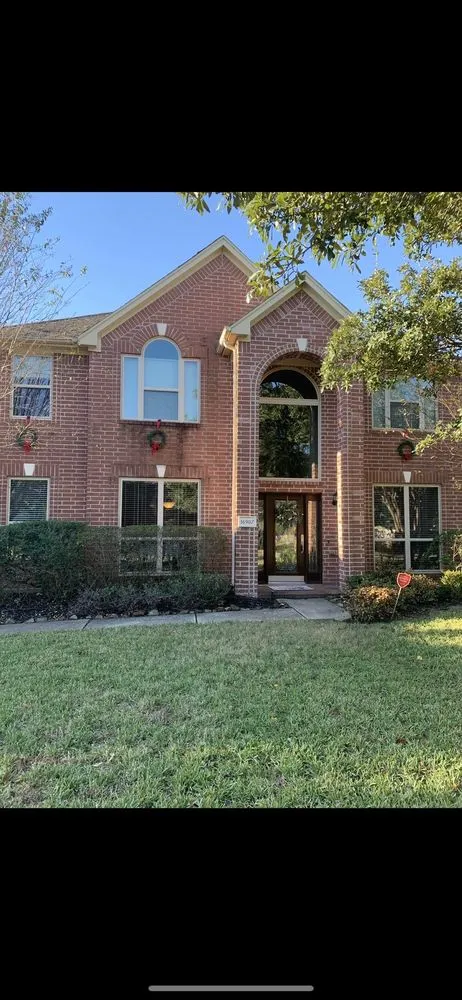 Reliable residential landscaping experts serving Houston, TX - Byron's Landscaping