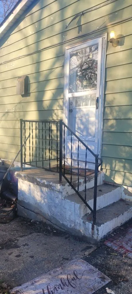 Professional landscape installation in Linthicum, MD by Byron's Landscaping