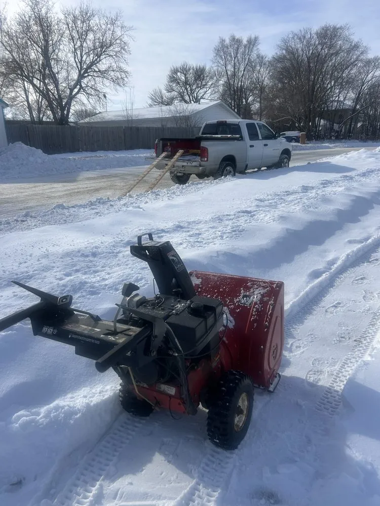 Top-rated landscape design in Windom, MN - Byron’s Lawn Service