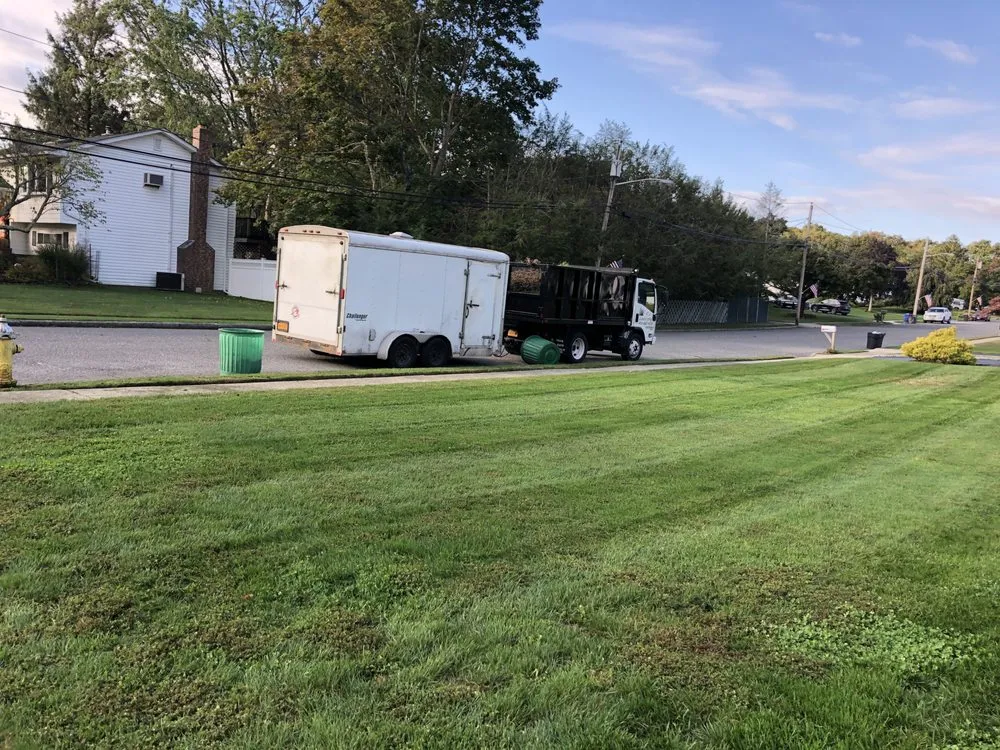 Local yard cleanup service experts serving Brentwood, NY - C & A Landscaping