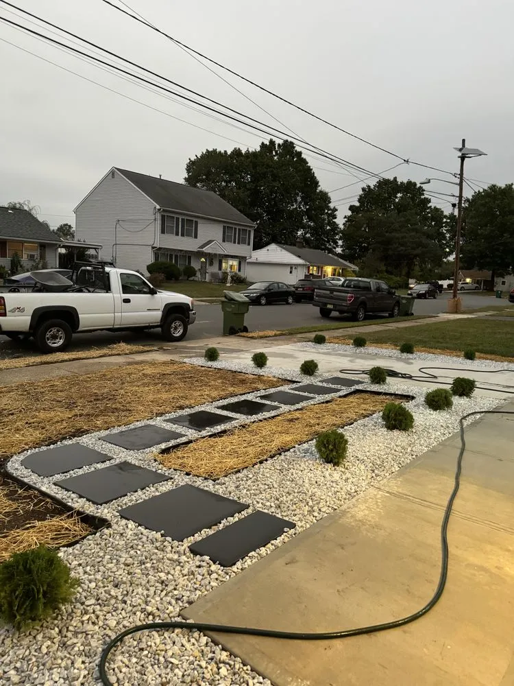 Affordable residential landscaping in Edison, NJ by C & B Lawn Care Service