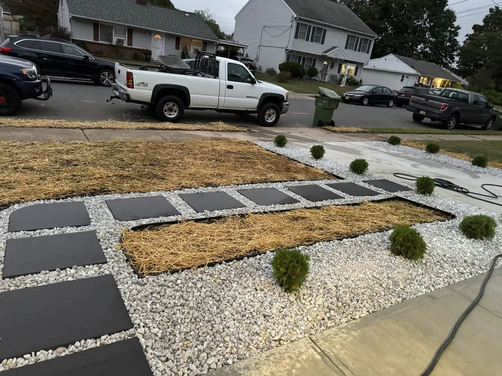 Reliable yard cleanup service for homes in Edison, NJ by C & B Lawn Care Service