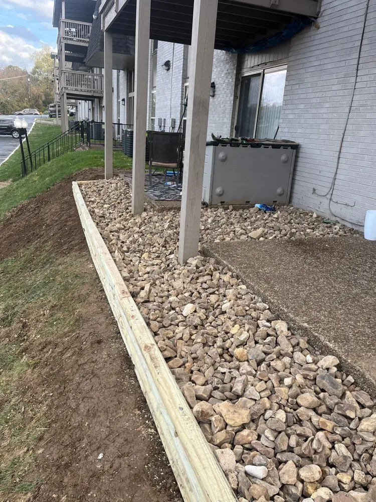 Expert yard maintenance experts serving Dickson, TN - C & D Landscaping