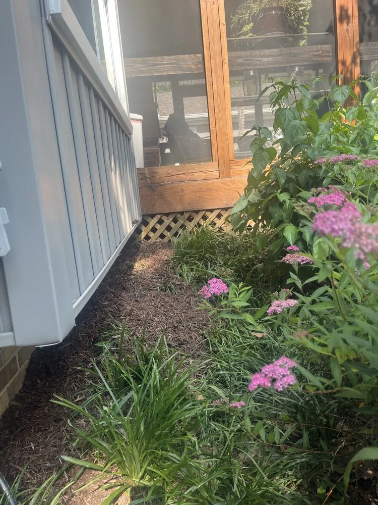 Affordable lawn mowing service experts serving Dickson, TN - C & D Landscaping