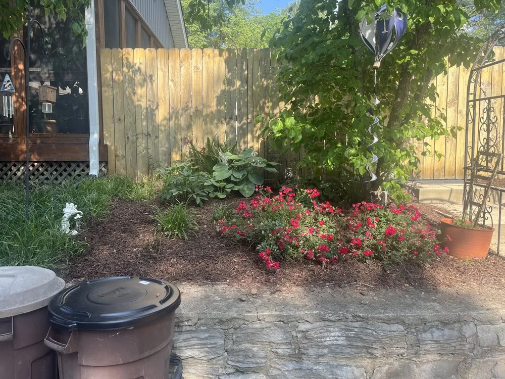 Professional yard maintenance in Dickson, TN - C & D Landscaping