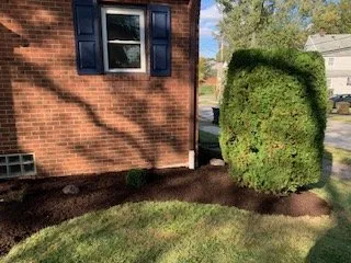 Trusted residential landscaping in Cleveland Heights, OH by C & E Landscaping