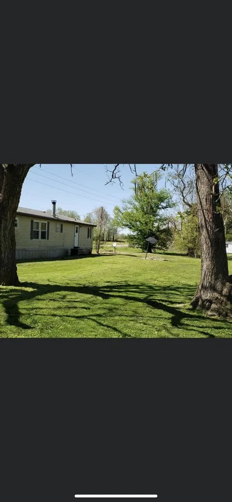 Custom yard maintenance in Baldwin Park, CA by C & F Landscape