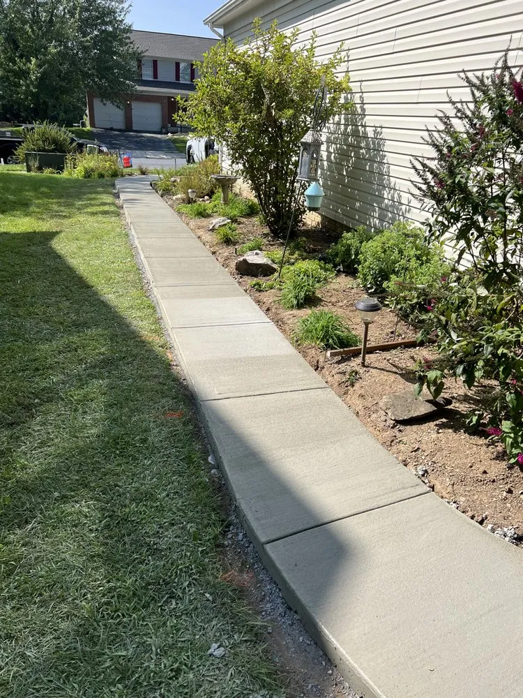 Top-rated lawn care service in Olney, MD by C & G Masonry