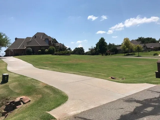Local residential landscaping in Yukon, OK - C- Green Lawns