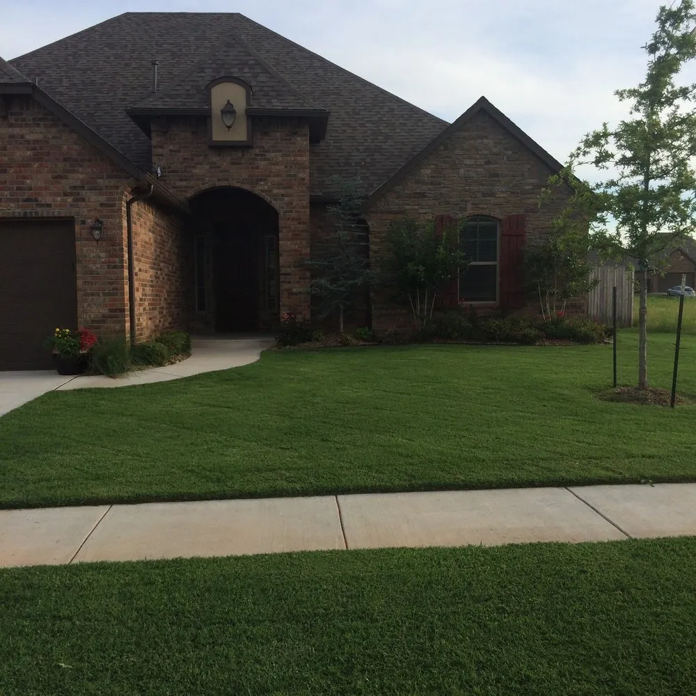 Reliable outdoor landscaping for year-round maintenance in Yukon, OK by C- Green Lawns