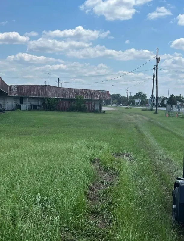 Reliable residential landscaping in Rayne, LA - C & J Affordable Lawn Care & More