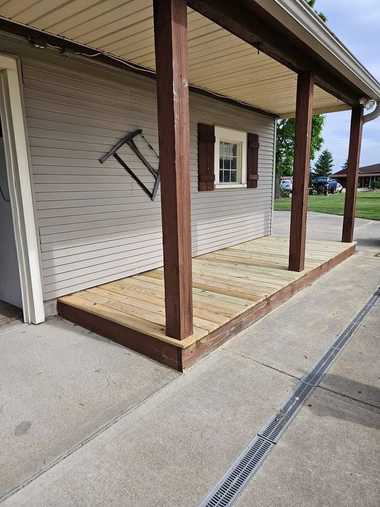 Reliable lawn care service experts serving Greenville, OH - C & J Custom Yardscape