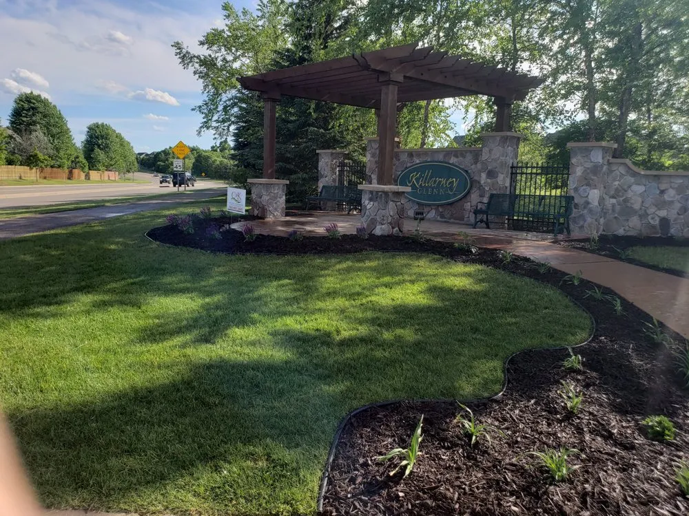 Custom yard maintenance experts serving Harrisburg, SD - C & K Lawn Services