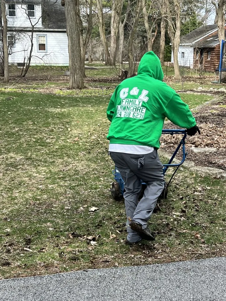 Trusted lawn care service in Waukesha, WI - C & L Family Lawncare