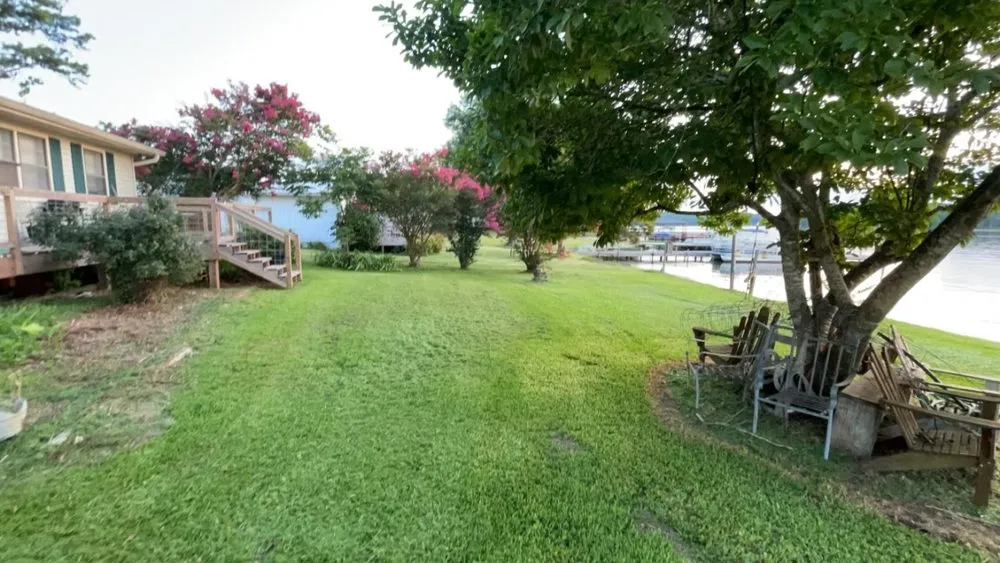 Reliable garden landscaping in Columbiana, AL by C & L Landscaping