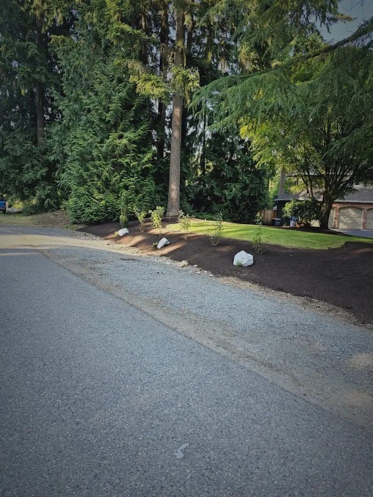 Affordable outdoor landscaping experts serving Snohomish, WA - C & L Landscaping