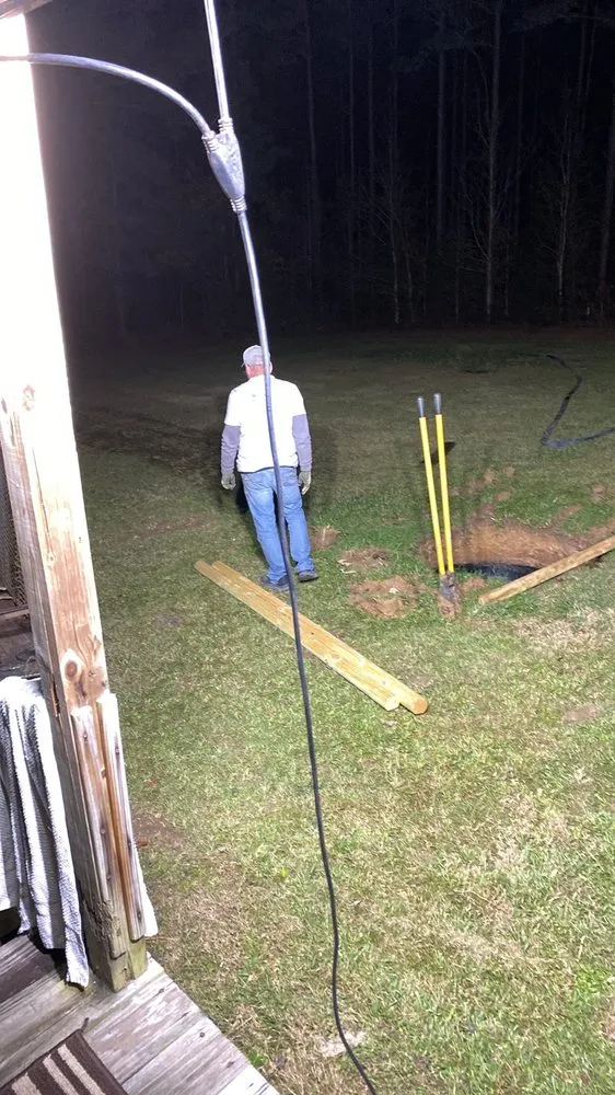 Custom outdoor landscaping in Natchitoches, LA - C & L SERVICES