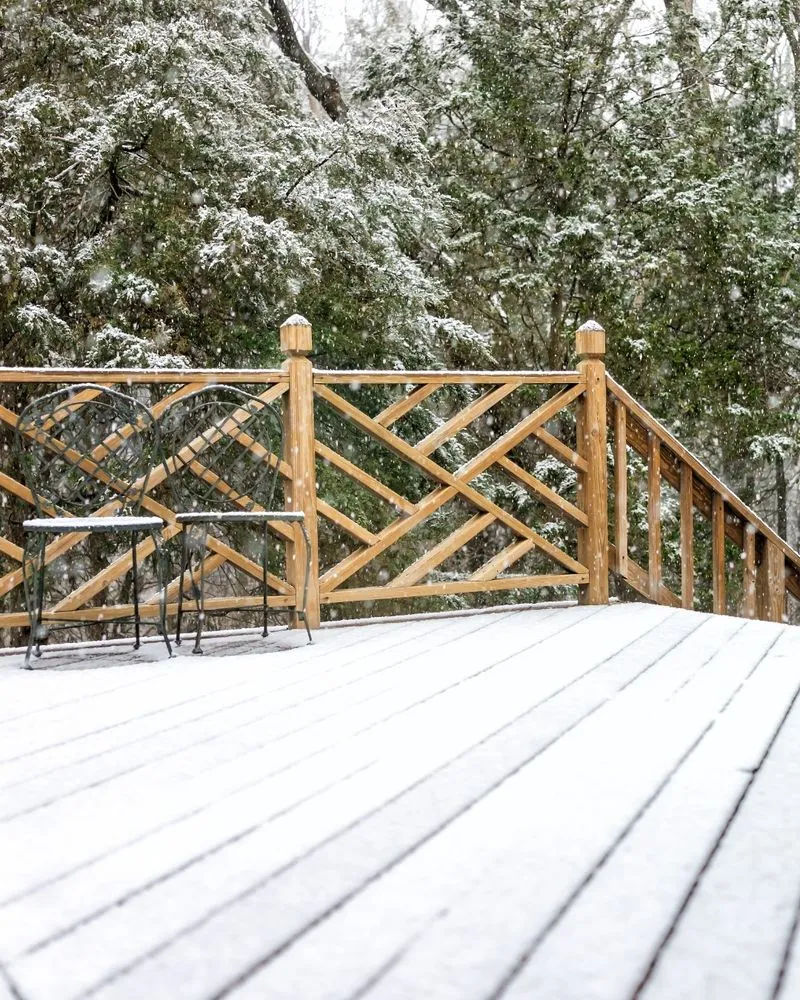 Top-rated residential landscaping in Avon Lake, OH by C & M Landscaping