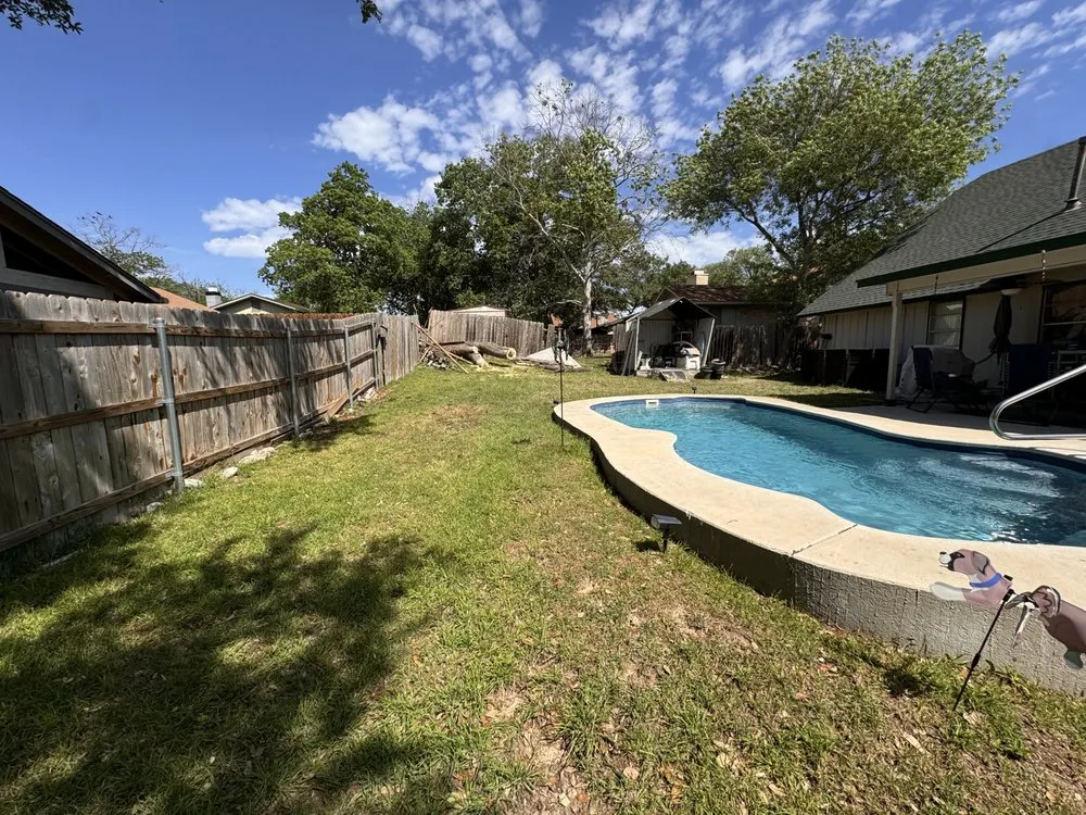 Custom yard maintenance experts serving Converse, TX - C & M Quality Landscaping Maintenance