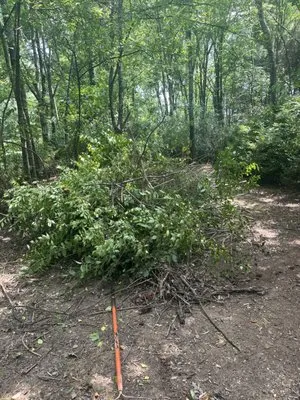 C & R Accomplishments Logo