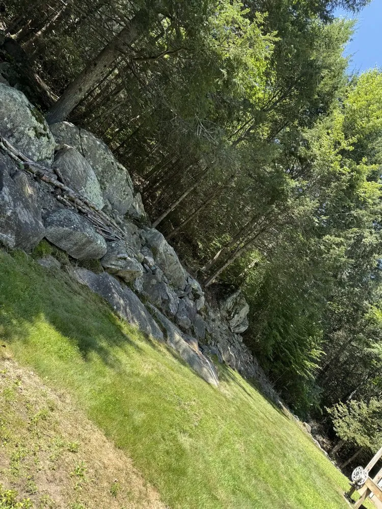 Expert lawn care service in Burrillville, RI - C & R Lawncare