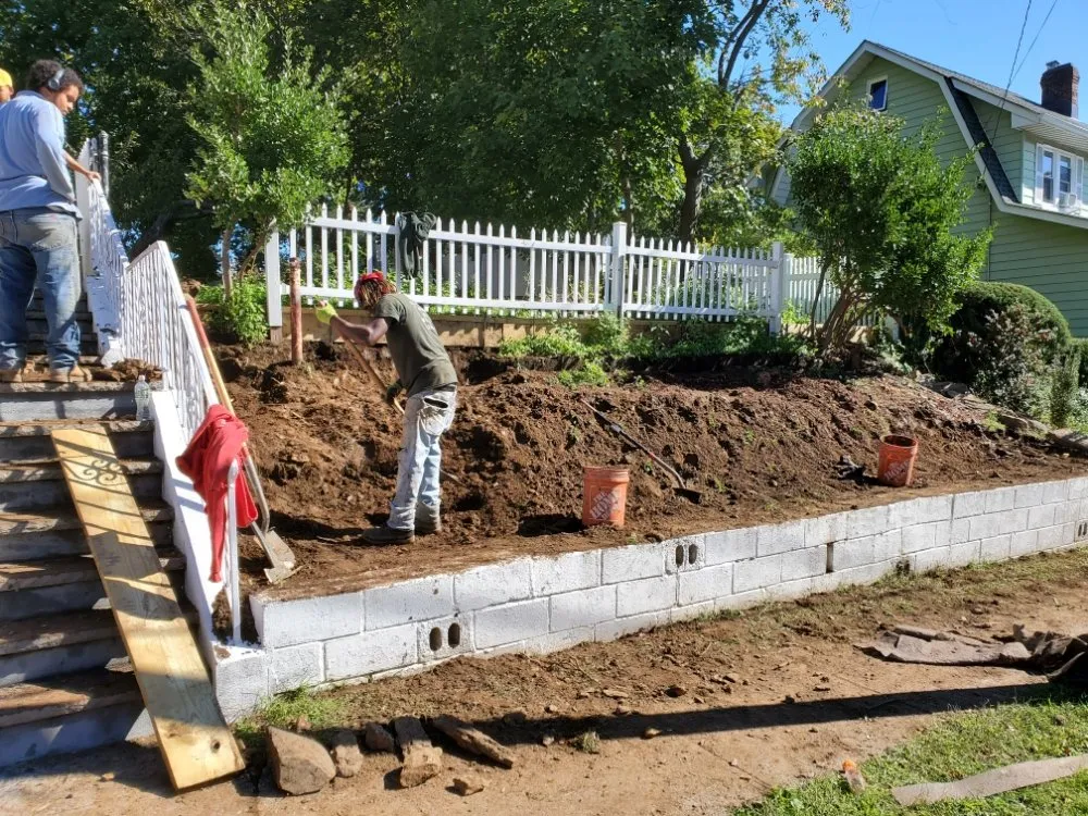 Top-rated lawn mowing service in New Rochelle, NY - C & S Property Maintenance and Lawn care