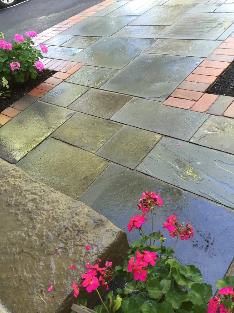 Expert residential landscaping in Lynwood, IL by C & T Lawn & Landscape