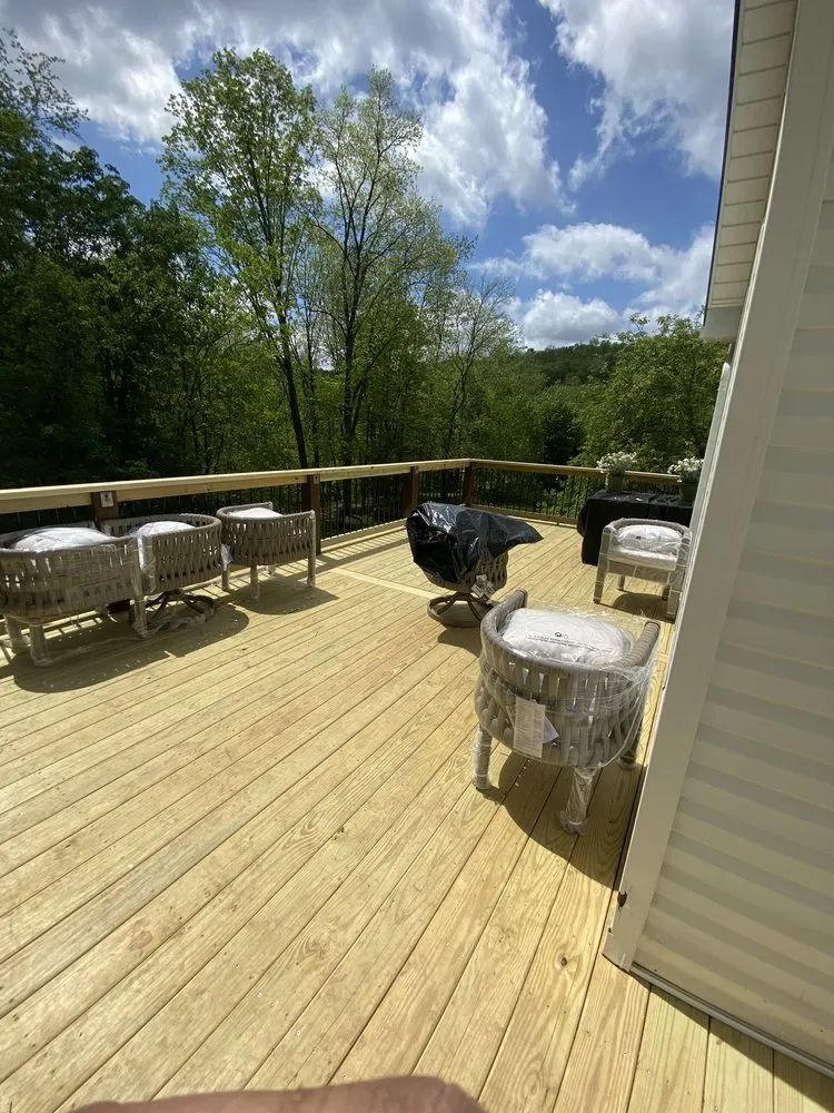 Top-rated yard cleanup service in Charleston, WV - C And E Landscaping And Home Improvements