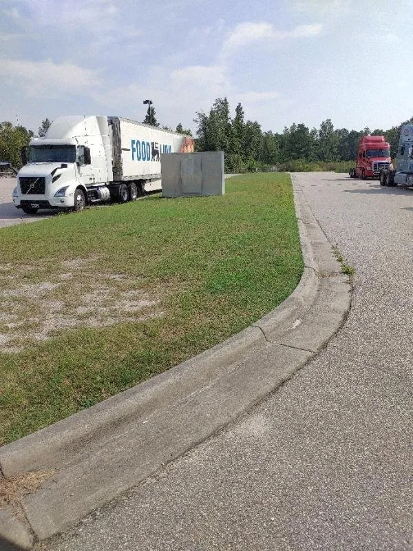 Expert garden landscaping experts serving Raeford, NC - C and M Services Lawncare